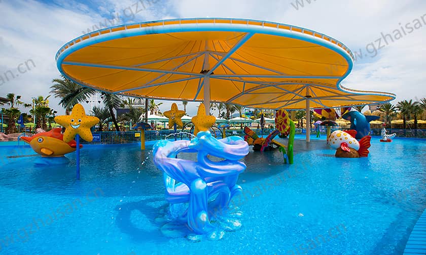 浙江宁波大目湾阿拉的海水上乐园小谐游乐场戏水小品