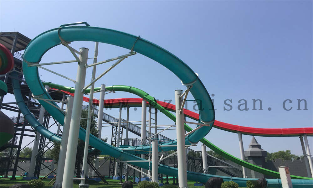 水上乐园设施大揭秘：刺激与乐趣无限