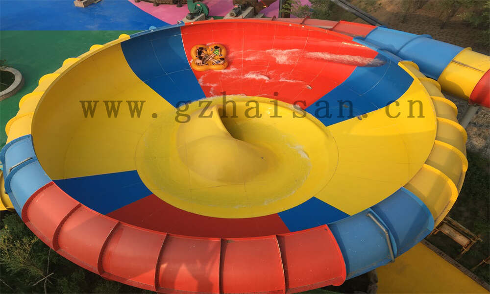 不同类型的儿童滑梯在各个场景的使用有什么区别？