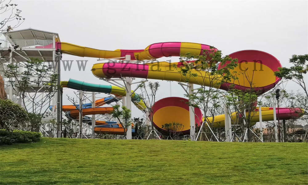 水滑梯价格大揭秘，畅享夏日清凉一夏