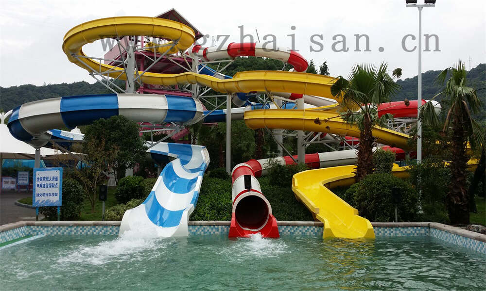 儿童水上游乐设施中心：欢乐水世界